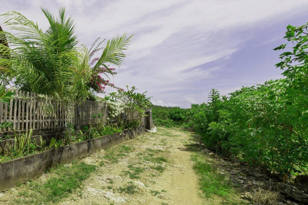 Sunny Point Penida Hotel Ped Exterior photo